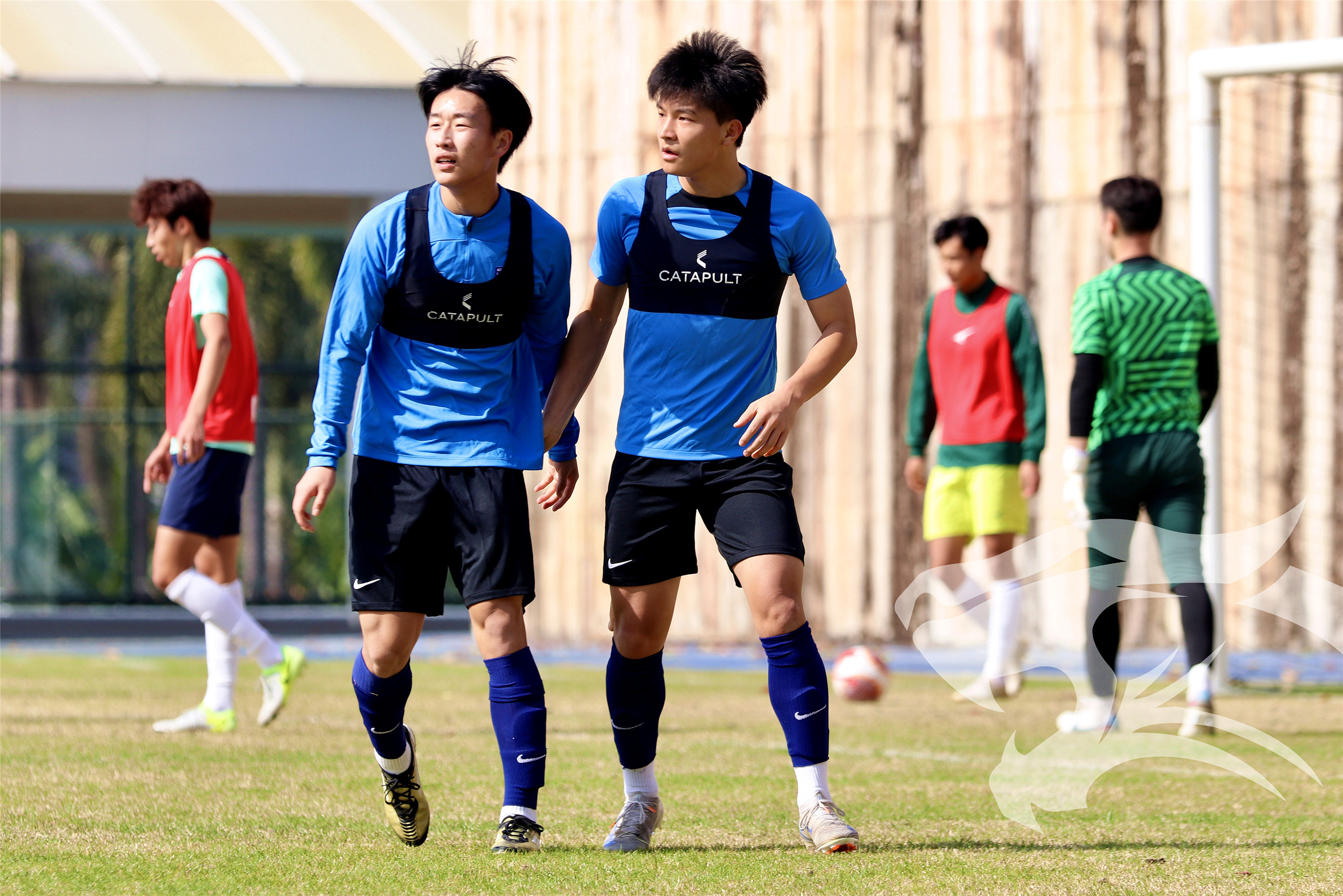 今夜武汉三镇备战意甲，内部沟通细节曝光，信心回归，身体对抗强度拉满(中甲武汉三镇队比赛)-英雄联盟S15赛竞猜